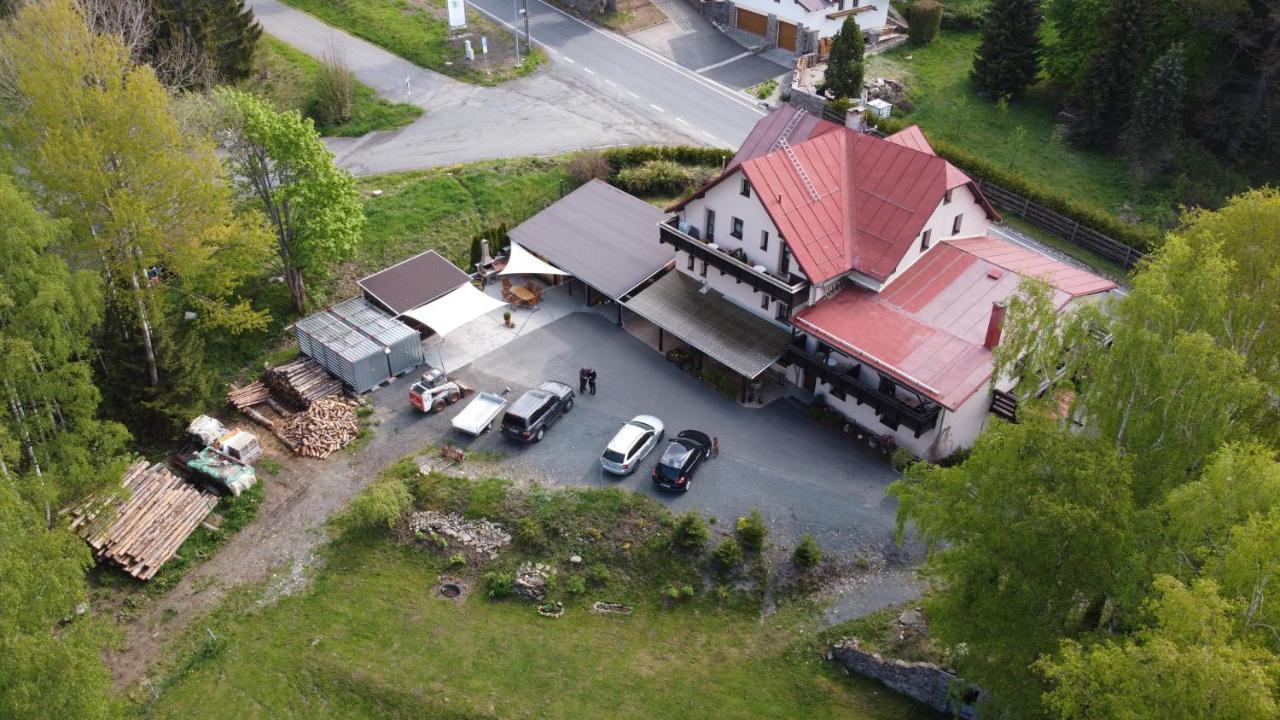Pension Aura Spicak, Nektere Pokoje Se Saunou Железна-Руда Экстерьер фото
